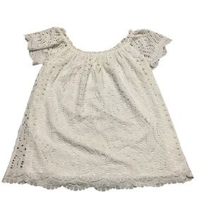 Lilly Pulitzer elegant textured white short sleeve shirt